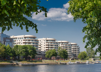 Элитная недвижимость недели: Привилегия на Крестовском острове в Петербурге