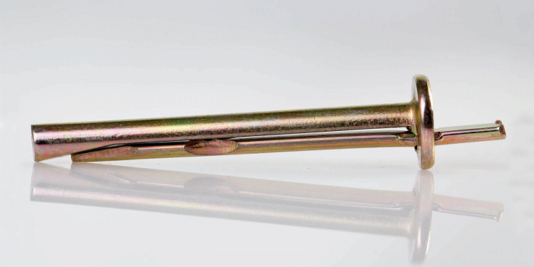 Анкер-клин: достоинства, назначение и применение