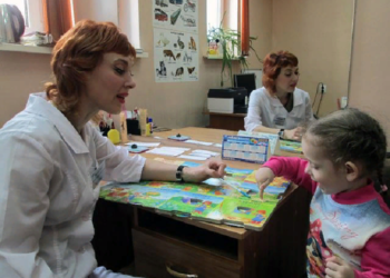 Как помочь ребенку с картавостью и советы