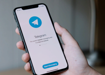Из-за чего стал популярен телеграмм-канал «С>Ю>Д>А»
