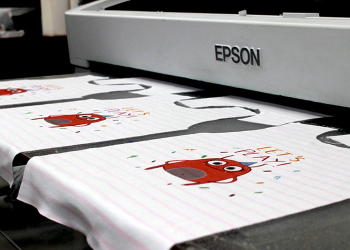 Как выполняется печать на футболках и несколько способов