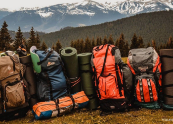 Де можна замовити туристичне обладнання та поради