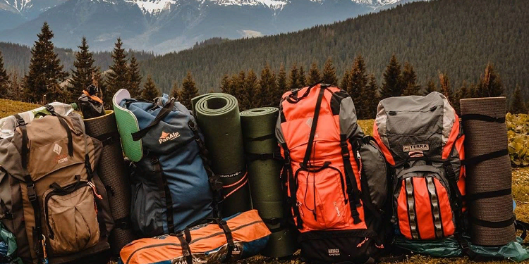 Де можна замовити туристичне обладнання та поради