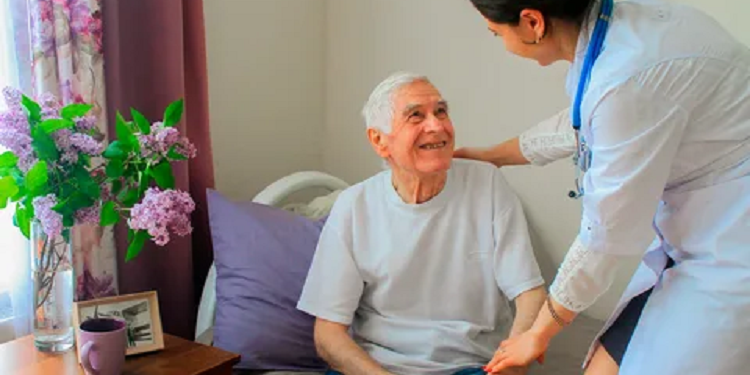 Подробности про частный дом для престарелых и его услуги