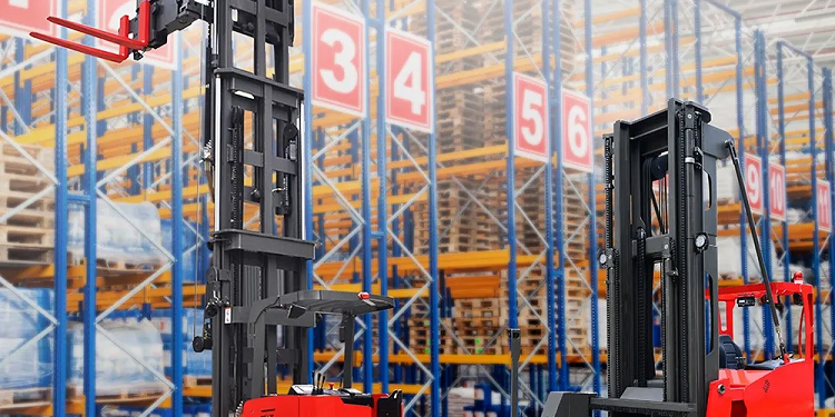 Какой выбрать штабелер для эффективной работы на складе