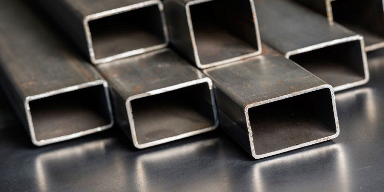 Прямоугольные стальные трубы: достоинства и применение