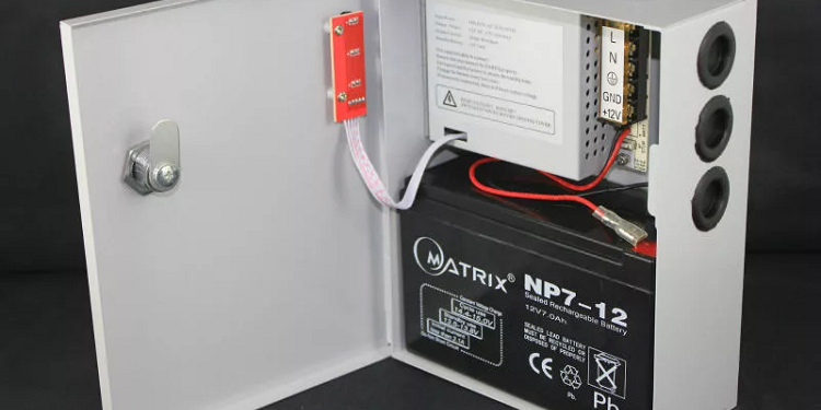 Блоки питания и управления: виды и правила установки