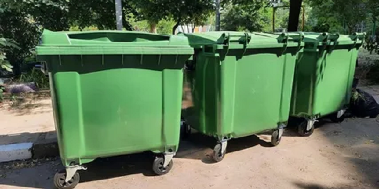 Сміттєві контейнери та баки для більшого комфорту та екологічності