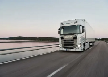 Варіанти грузоперевезень: особливості, переваги та способи