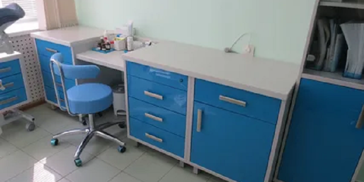 На что обратить внимание при выборе медицинской мебели