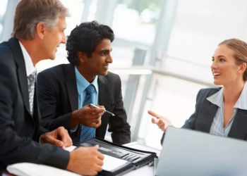 Особенности и варианты выполнения устного перевода