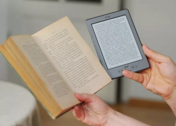 Бумажные книги: преимущества покупки онлайн