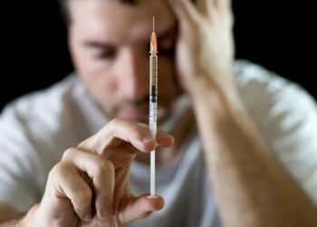 Особливості лікування наркотичної залежності та токсикоманії