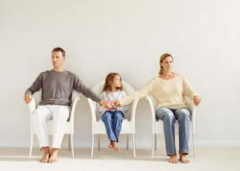 Сімейний психолог: чим може допомогти та поради