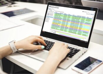 Клиентская база для бизнеса от Sborbaz: что нужно знать