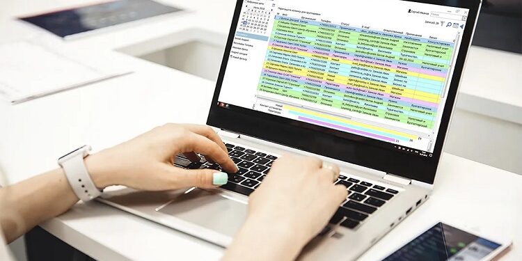 Клиентская база для бизнеса от Sborbaz: что нужно знать