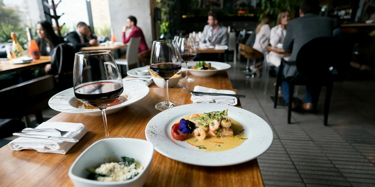 Overview of restaurant marketing expenses