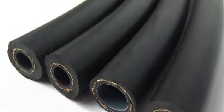 Резиновые рукава и их основное назначение в производстве