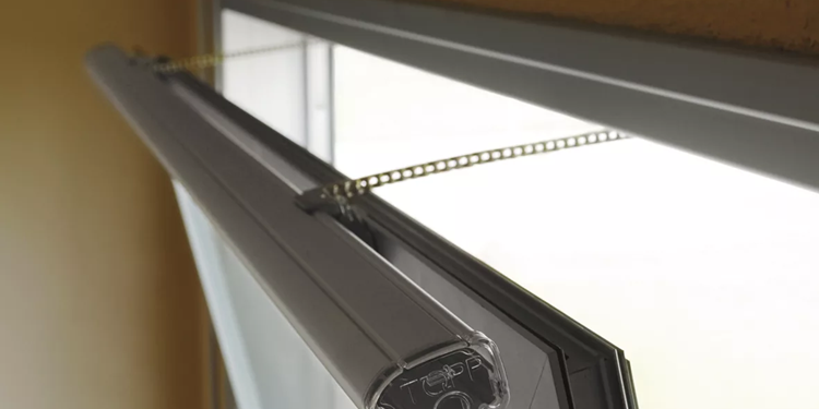 Электроприводы на окна: основные виды и выбор
