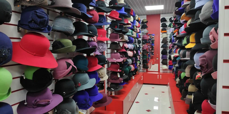 Як організувати бізнес на оптовому продажу головних уборів