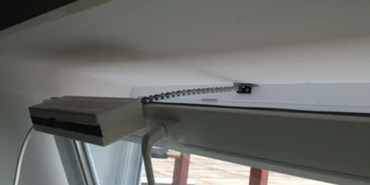 Понятие про электропривод для окон и правила его монтажа