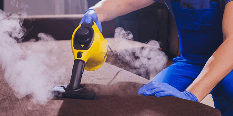 Професійна хімчистка м’яких меблів: правила та переваги