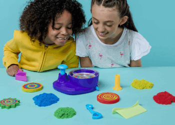 Творчество без гаджетов: чем занять детей и подростков дома и в школе