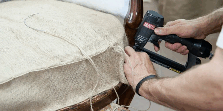 Что нужно знать о перетяжке мебели и советы