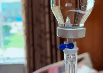 Чем и как помогает капельница от похмелья: достоинства и свойства