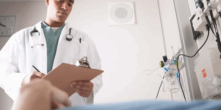 Лечение алкоголизма в клиниках: что нужно, правила и советы