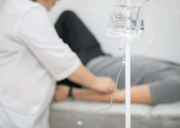 Вывод из запоя: требования, особенности и нюансы