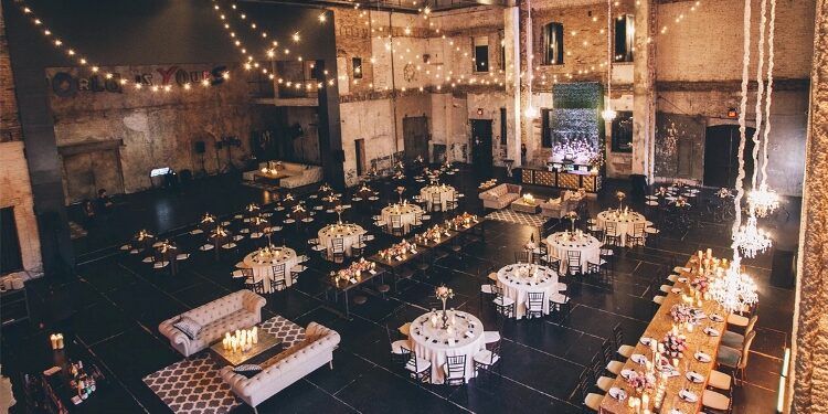 Как арендовать лофт для свадьбы: уют, стиль и профессиональное оснащение