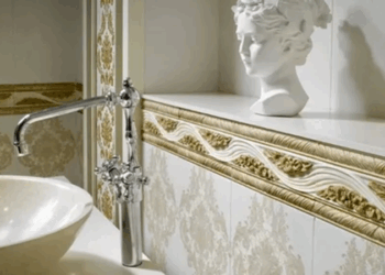 Пошаговая технология укладки керамической плитки в ванной для аккуратного и долговечного результата