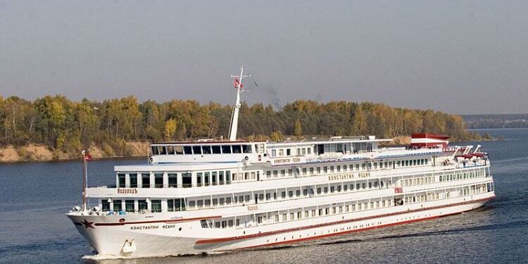 Речные путешествия по Золотому кольцу: комфорт и новые открытия