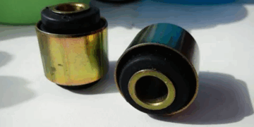 Сайлентблоки амортизатора для авто: види та зміна