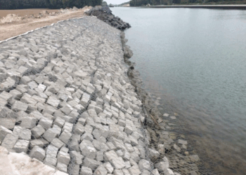 Какой должна быть морская изоляция для береговых сооружений