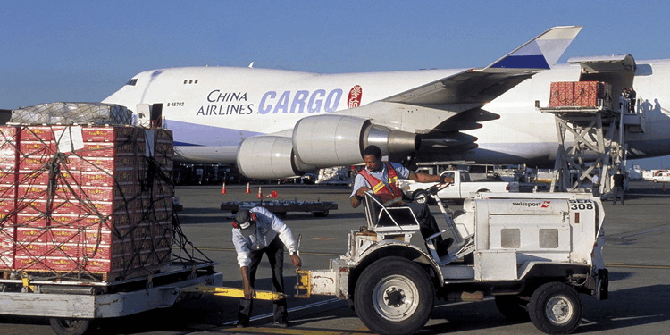 Авиаперевозки из Китая: особенности и некоторые советы