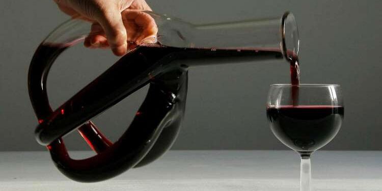 Аксессуары для вина: незаменимые помощники для ценителей и профессионалов