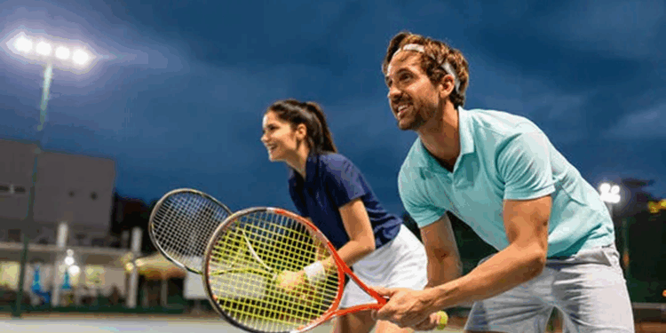 Правила и особенности игры в теннис как основные моменты для новичков и опытных игроков