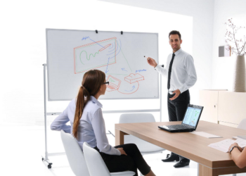 Как выбрать маркерную доску и использовать её правильно: полный обзор