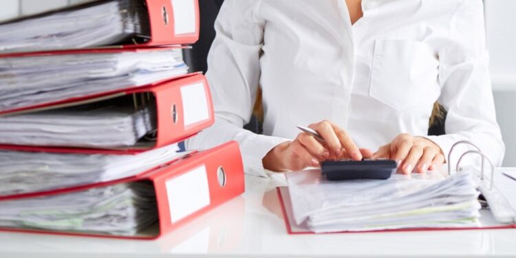 Что будет, если не вести кадровый учет: последствия для компании