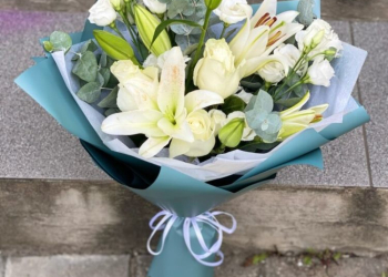 Букет из лилий: как выбрать оформление и собрать эффектную композицию